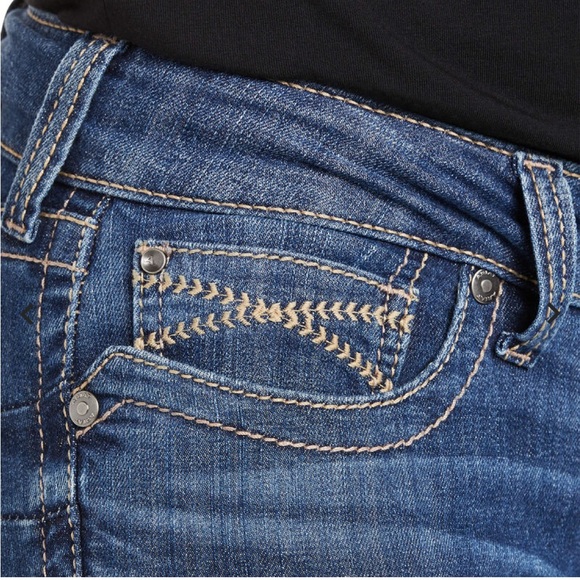 Women’s Ariat R.E.A.L denim - Picture 3 of 5